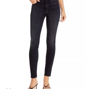 Mother High Waisted Looker in Coffee, Tea, or Me size 29 excellent condition